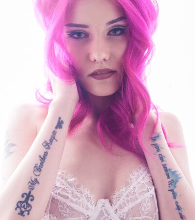 ClaraStylezZ Stripchat Small Tits White  Adult Cam Model 