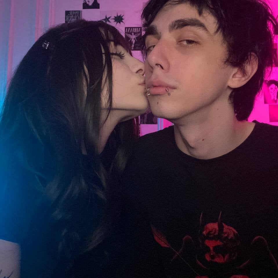 night_changers from stripchat