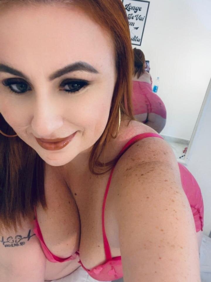mia_lourence