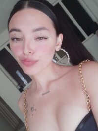 zharadancesj's Offline XXX Chat