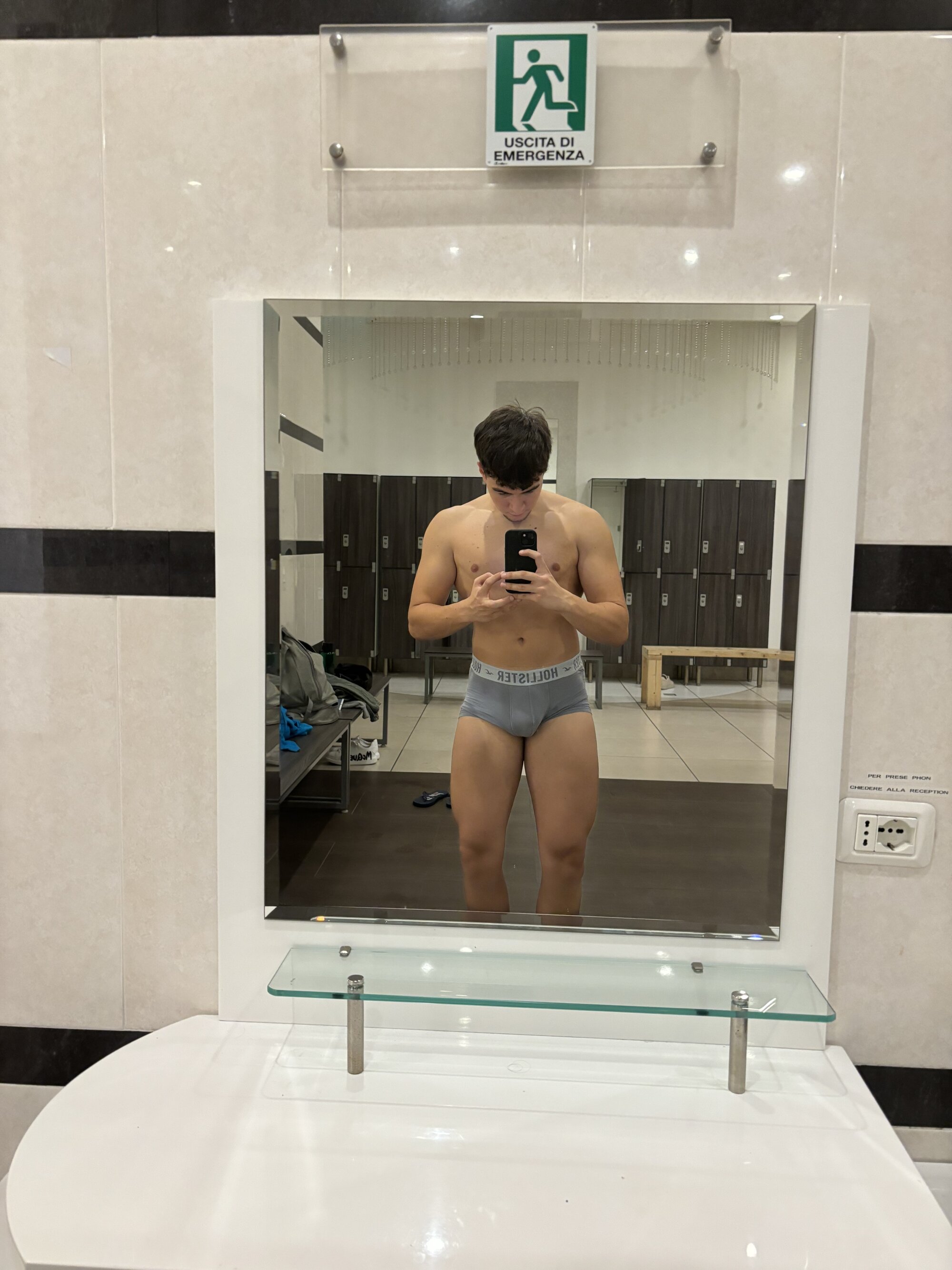 italianboyyy19