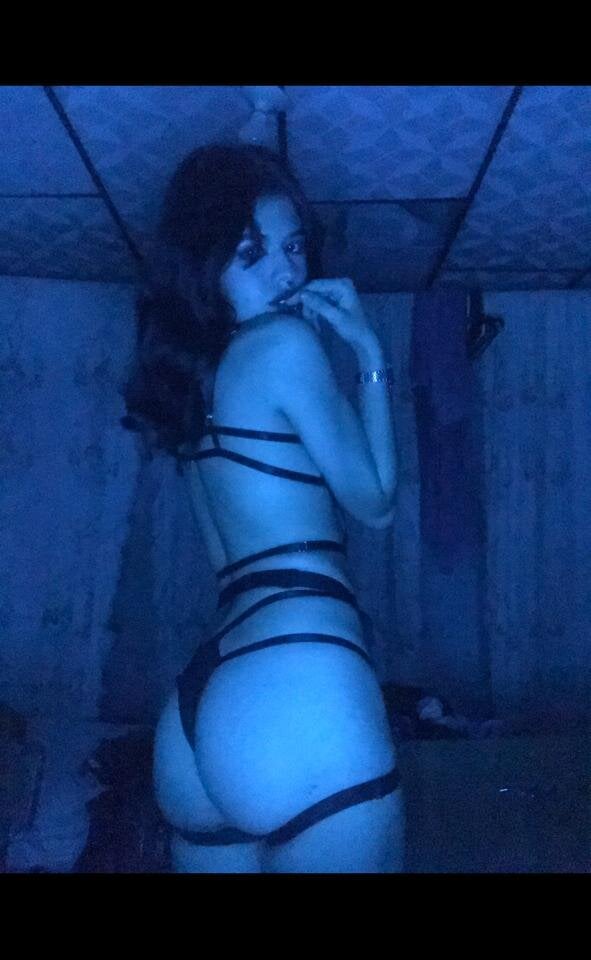 247camsex.com softsin_ livesex profile in turn-around-im-behind-u cams