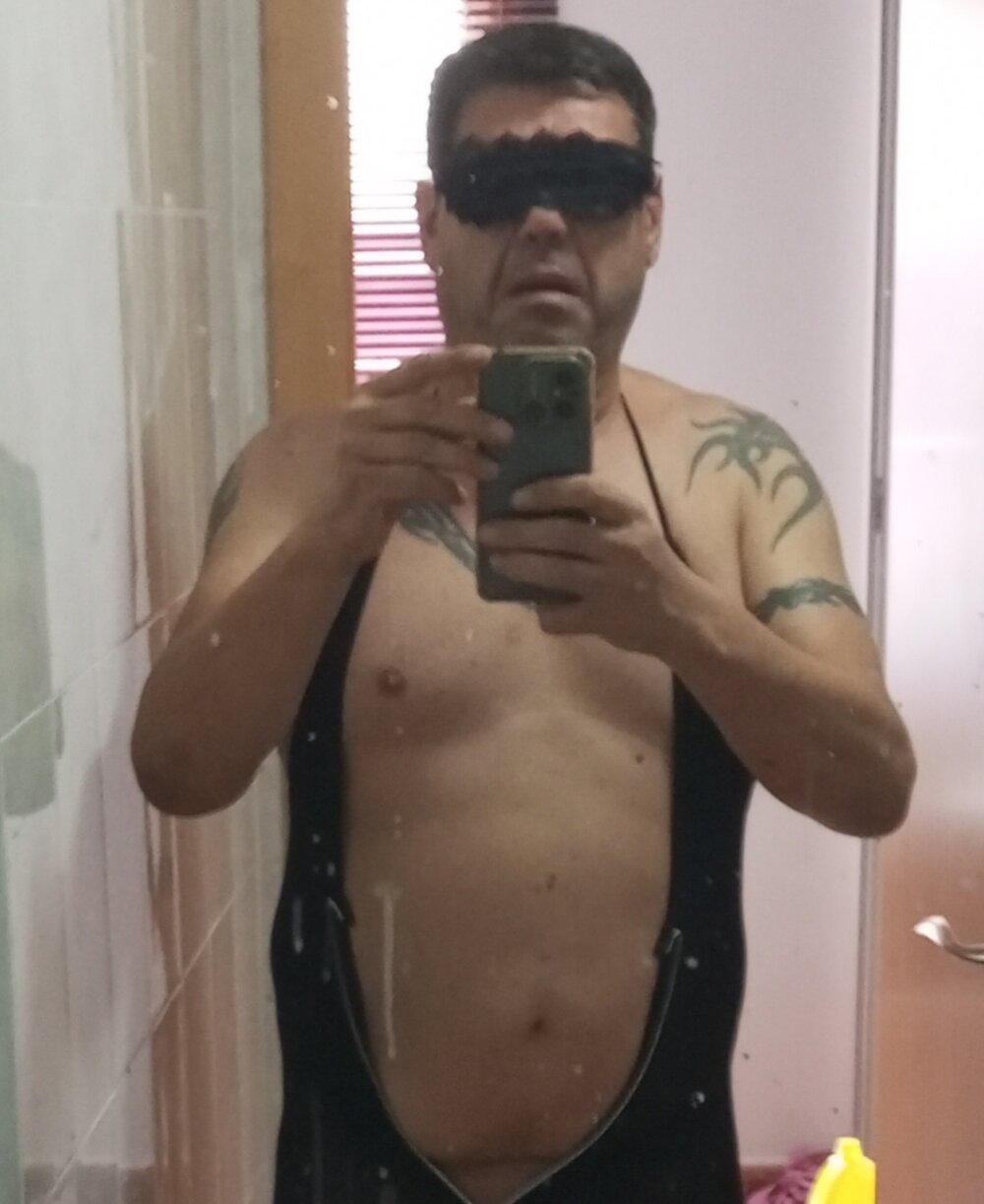 SPANISHSEX33's most recent online preview