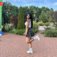CamilaVelvet's Offline Chat Room