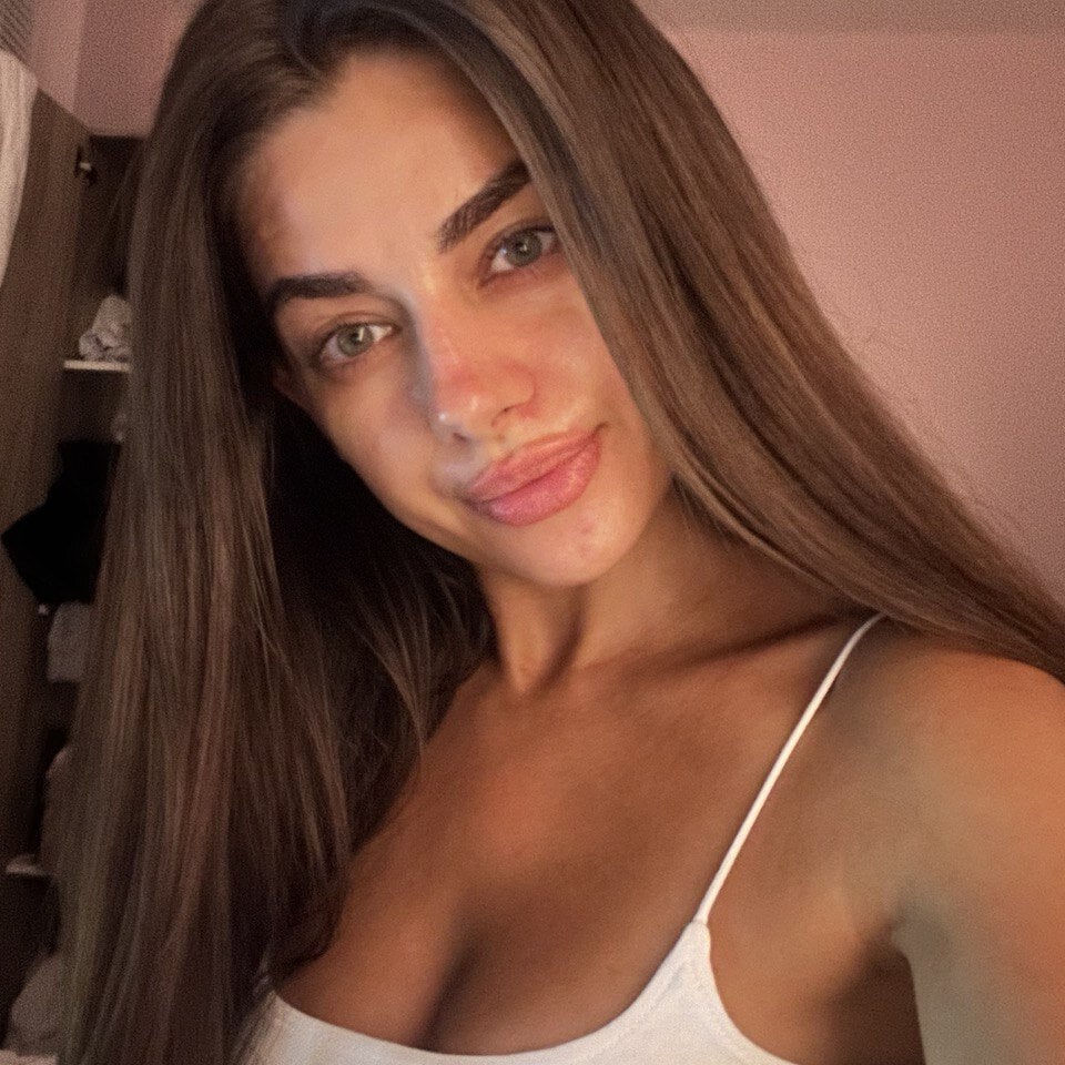 sexcam-girls.com jess__fox livesex profile in the-matriarchs-realm cams