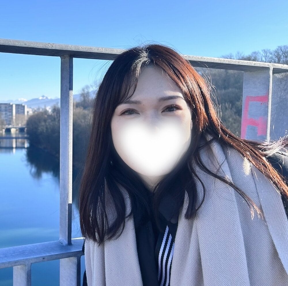 hiyopiyo_hiyotan's Offline XXX Chat
