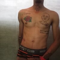 Romanticcouople's Offline Chat Room