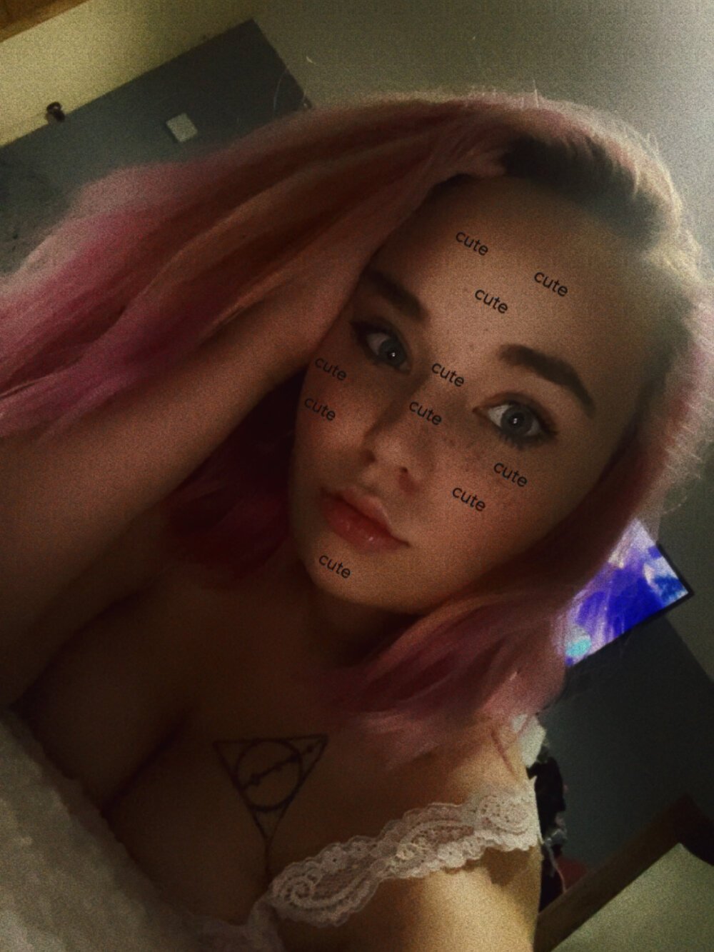 cheapadultsexcams.com foxyfun_ livesex profile in blond-hair cams