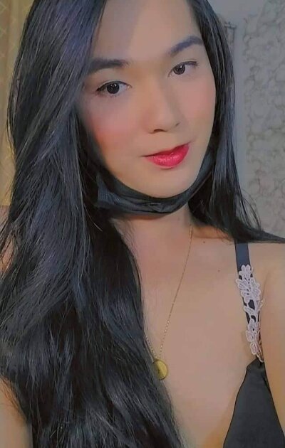 ladyscarletxxx from stripchat