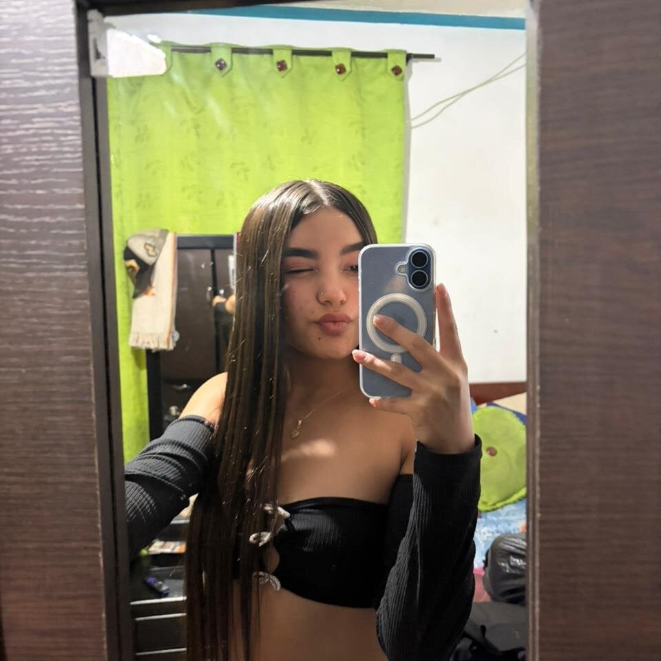 miss_mayli webcam livesex profile in slim-and-beautiful cams