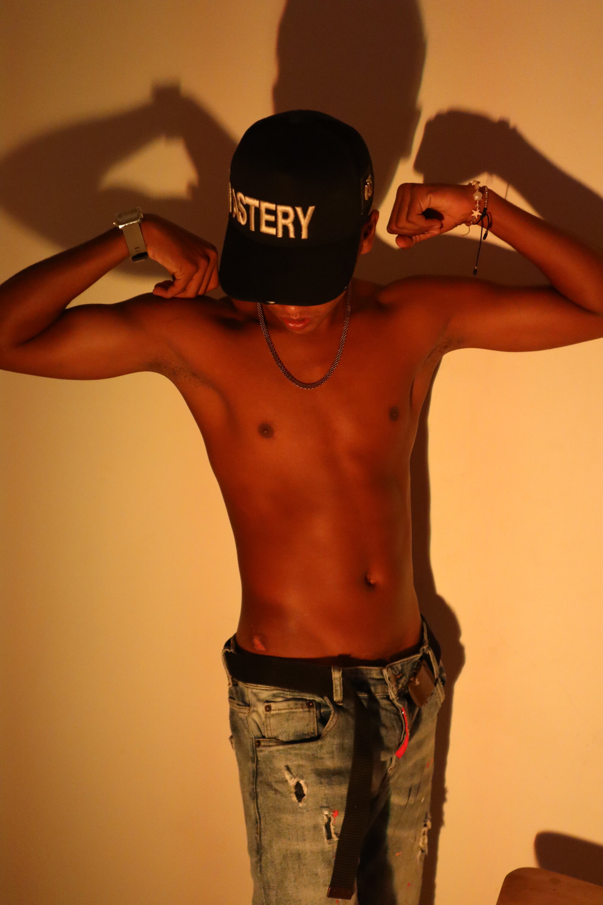 leo_jhonson