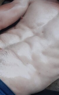 Pussy-Breaking's Offline Chat Room