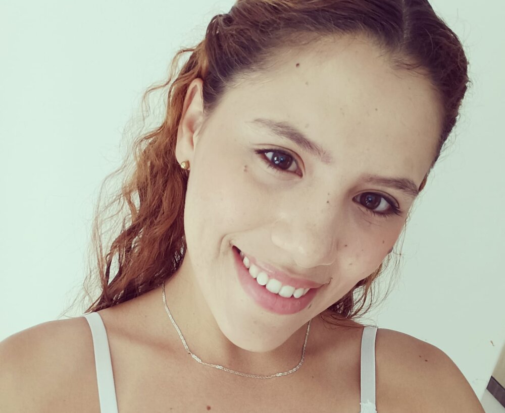 Live sex webcam photo for Silvana248 #289474927