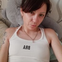 Anita_mila's Offline Chat Room