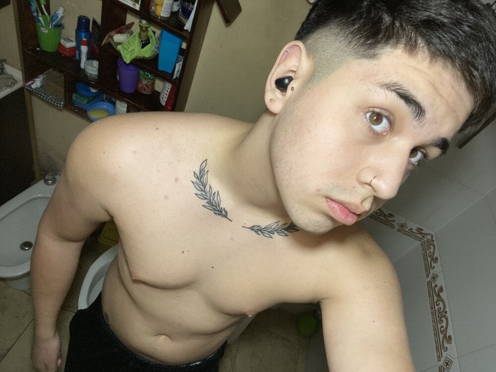 Chatroom XXX hors ligne de facundoociroo