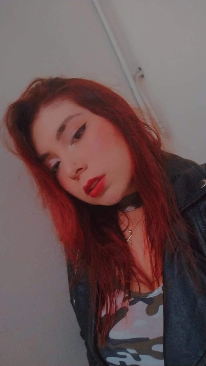 SofiMoore_Pink
