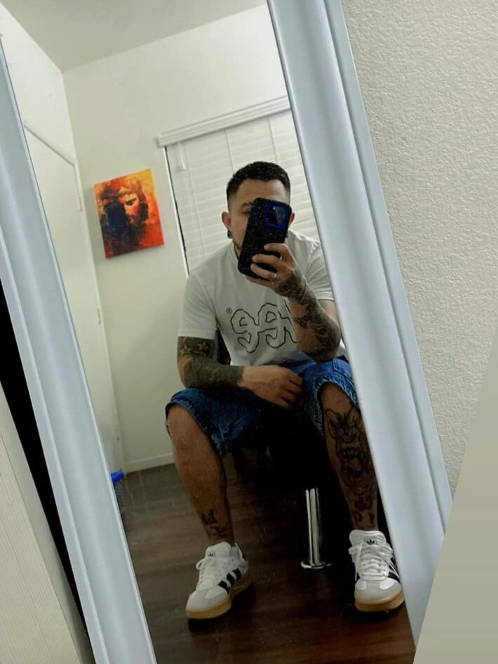 Sebasgutier's Offline XXX Chat