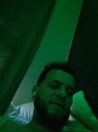 LuisBellaco's webcam live show