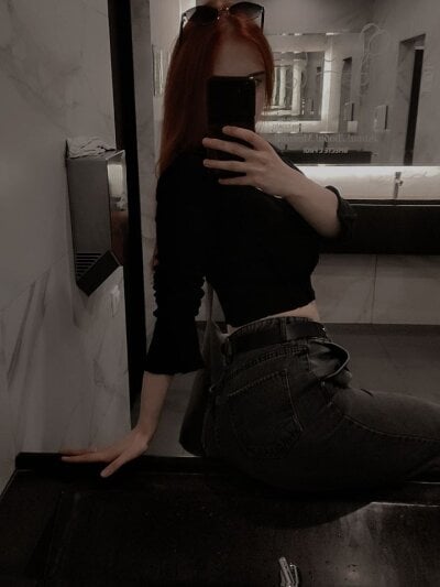 GayanaFinnell private show