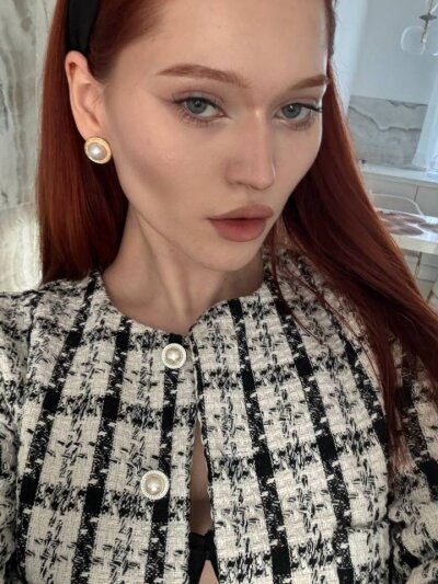 just_foxy from stripchat