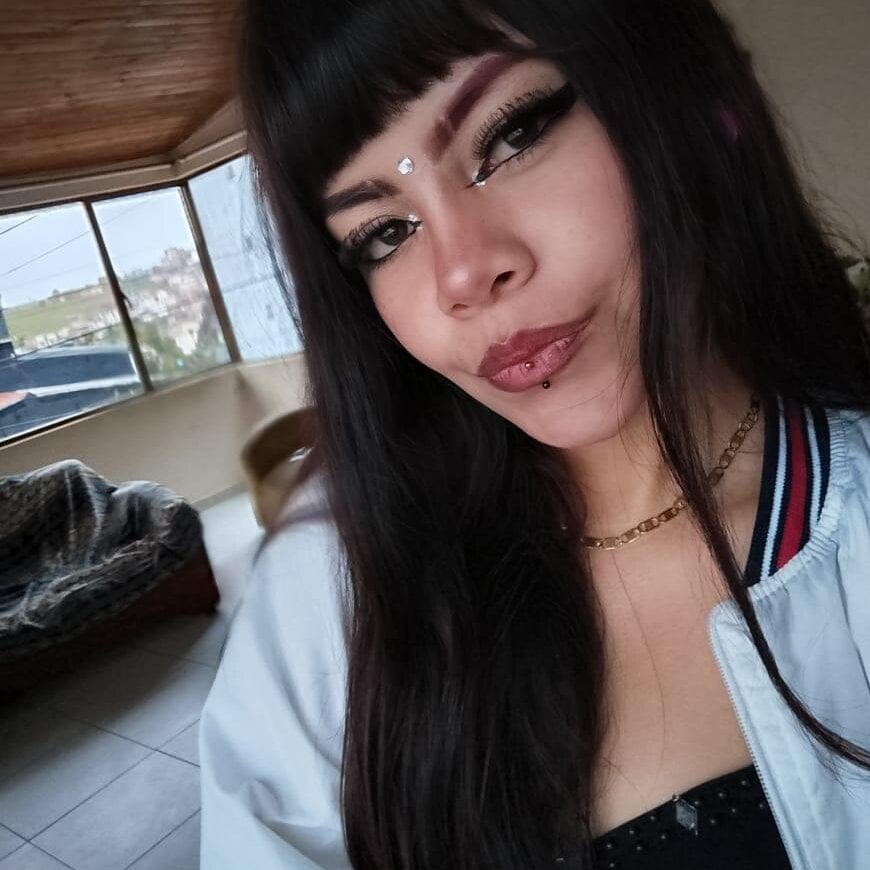 stripchat zara_ef_ webcam profile pic via livesexbbwcams.com