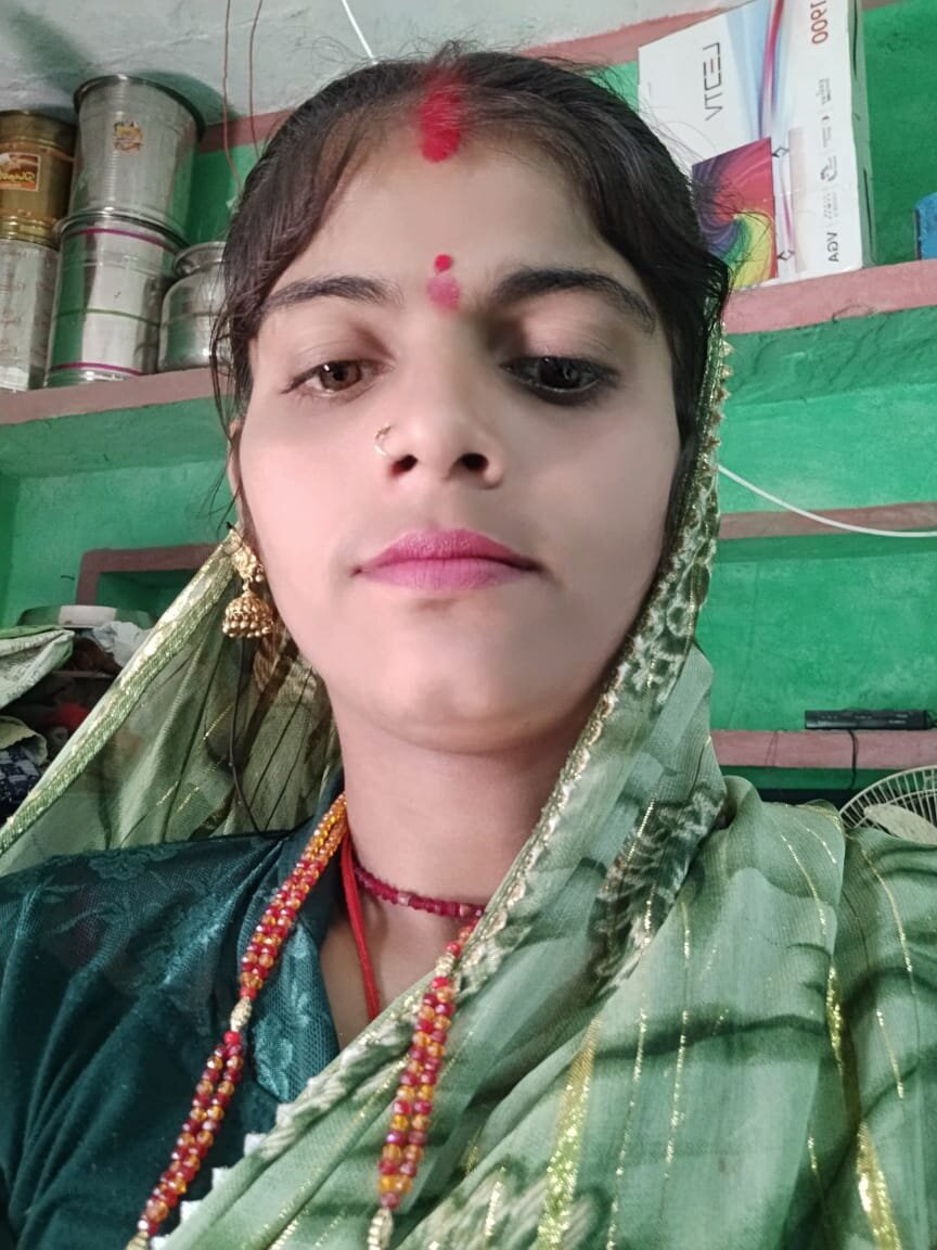 Hot_bhomi392