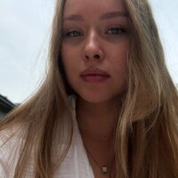 Fissella's Offline XXX Chat