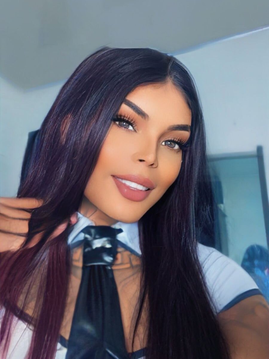 MistressBigcock17 profile