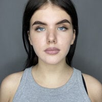 LaauraScott's Offline Chat Room