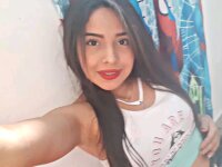 karlahot61's Offline XXX Chat