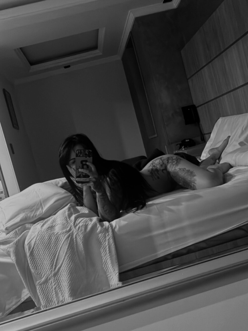 Live sex webcam photo for EmmyEvans1 #290209576