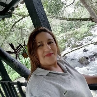 Mommyhot_sex Female Facial Free Webcam Nude