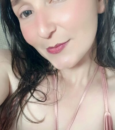 Renesmeetanne Female Housewives Live Webcam Adult