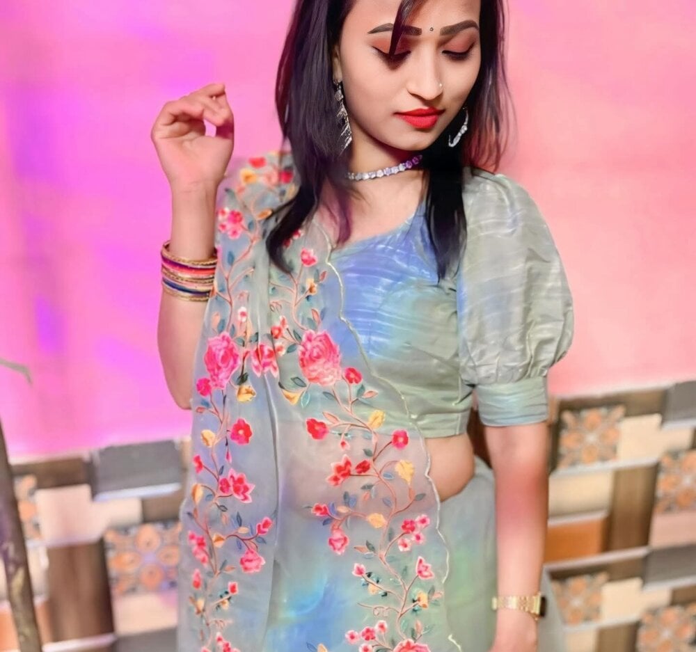 stripchat deeksha-1996 webcam profile pic via sexlivecamsites.com