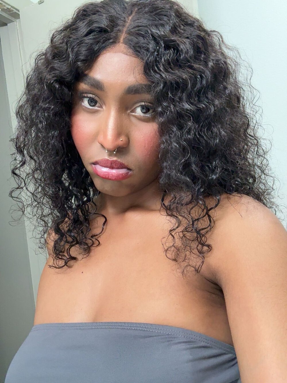 Watch ziafoxy live on cam on StripChat