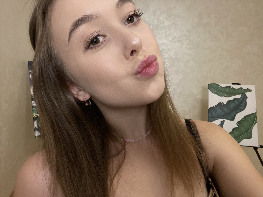 Kelly_Levis