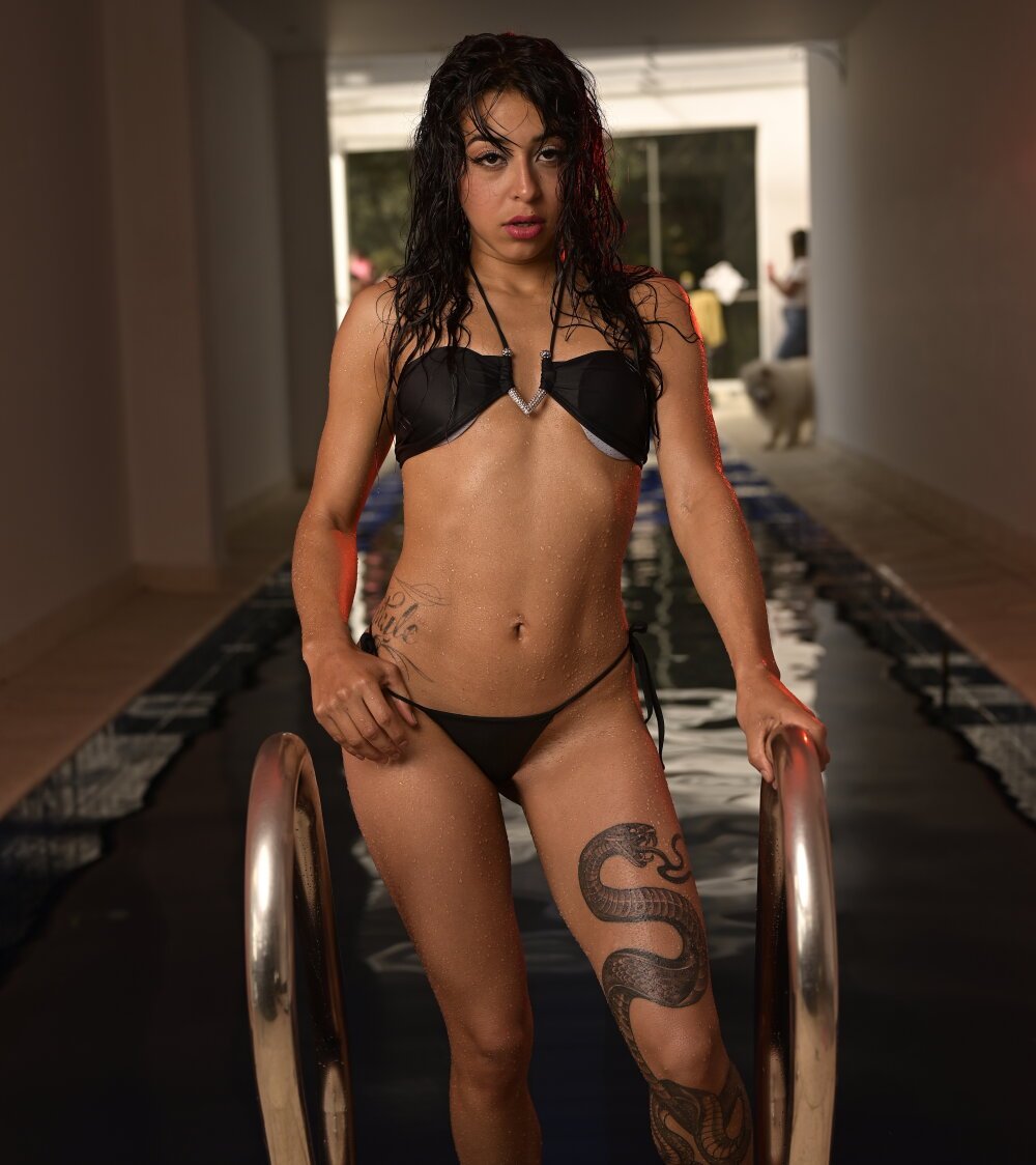 stripchat foxy_emily webcam profile pic via rudecam.live