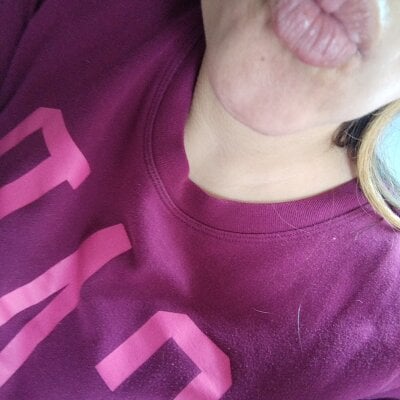 Hotwiffe