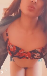 VersiteaseBisex's Offline XXX Chat
