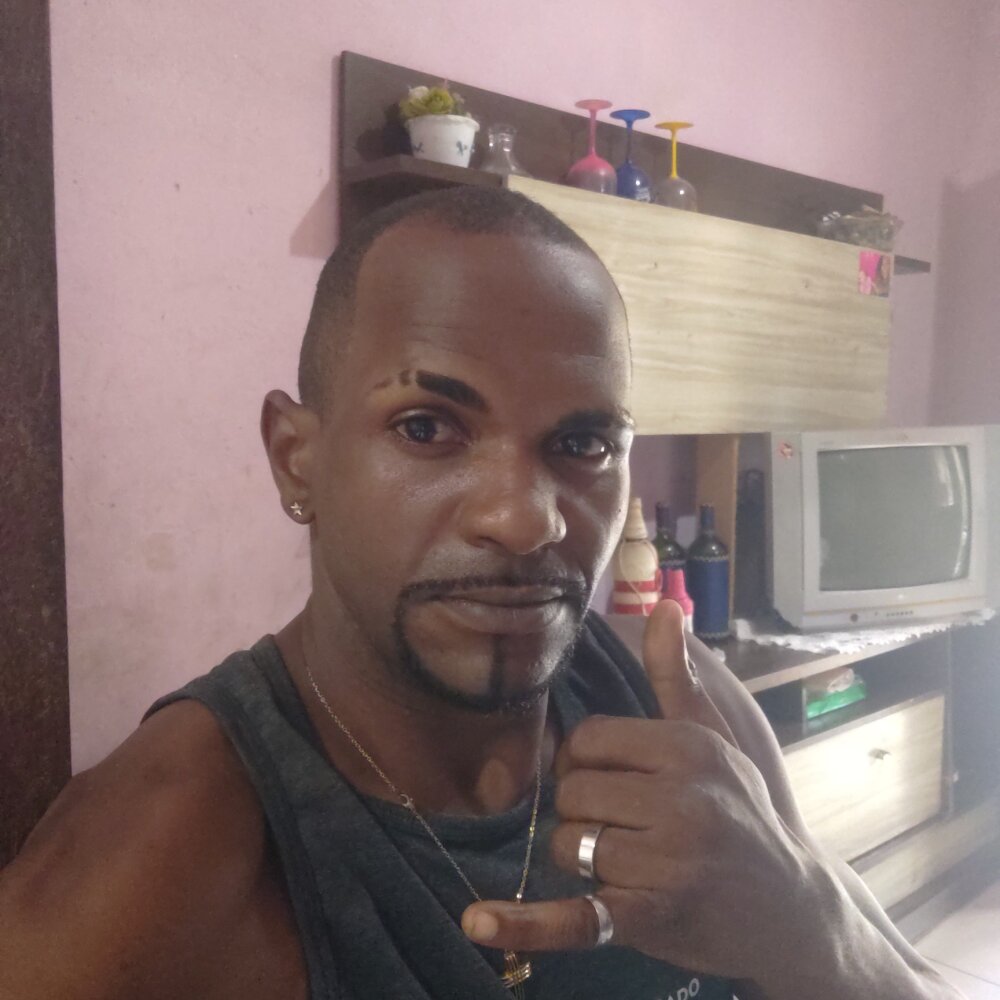 pretosexx's Offline XXX Chat