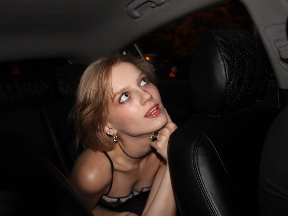 stripchat evangel11 webcam profile pic via sexcam3d.net