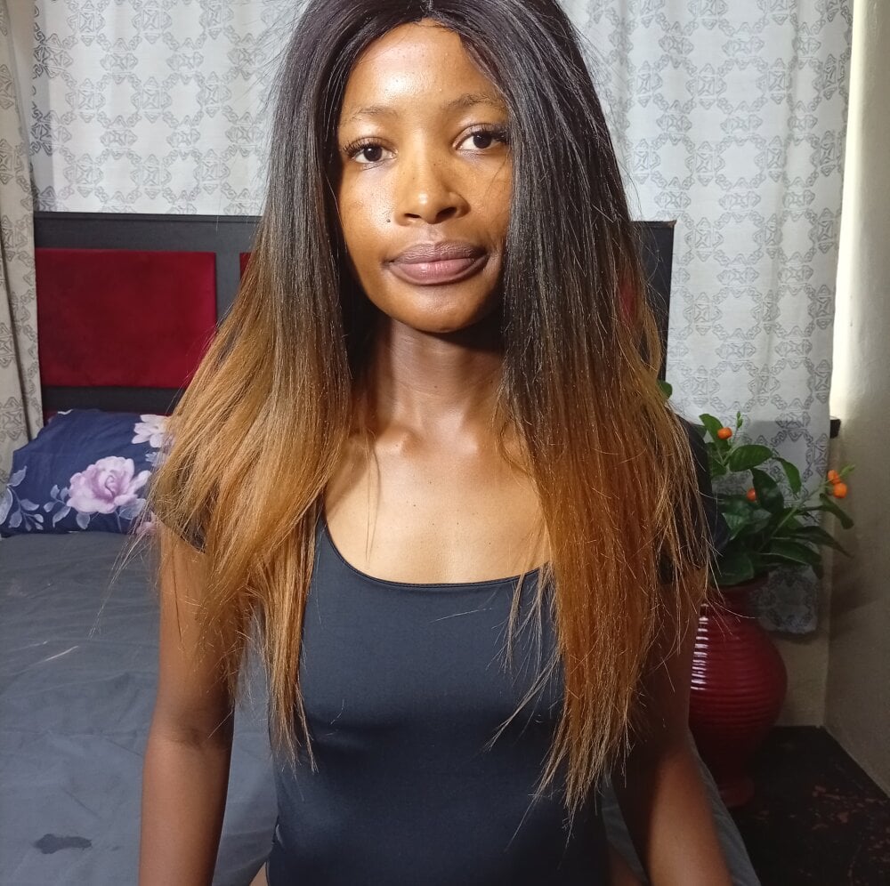 webcam-sexe.net ebonysexyslim livesex profile in welcome-to-cardioqueens-fit-fun-zone cams