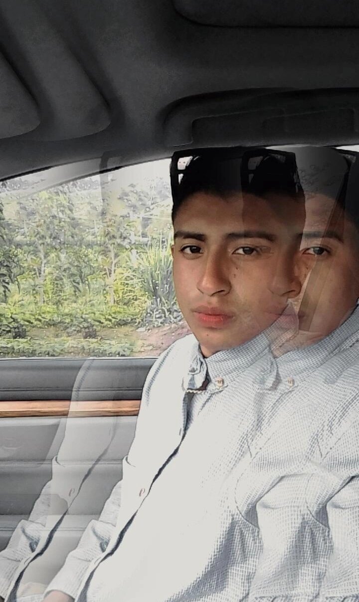 Aaxelsj09Z_