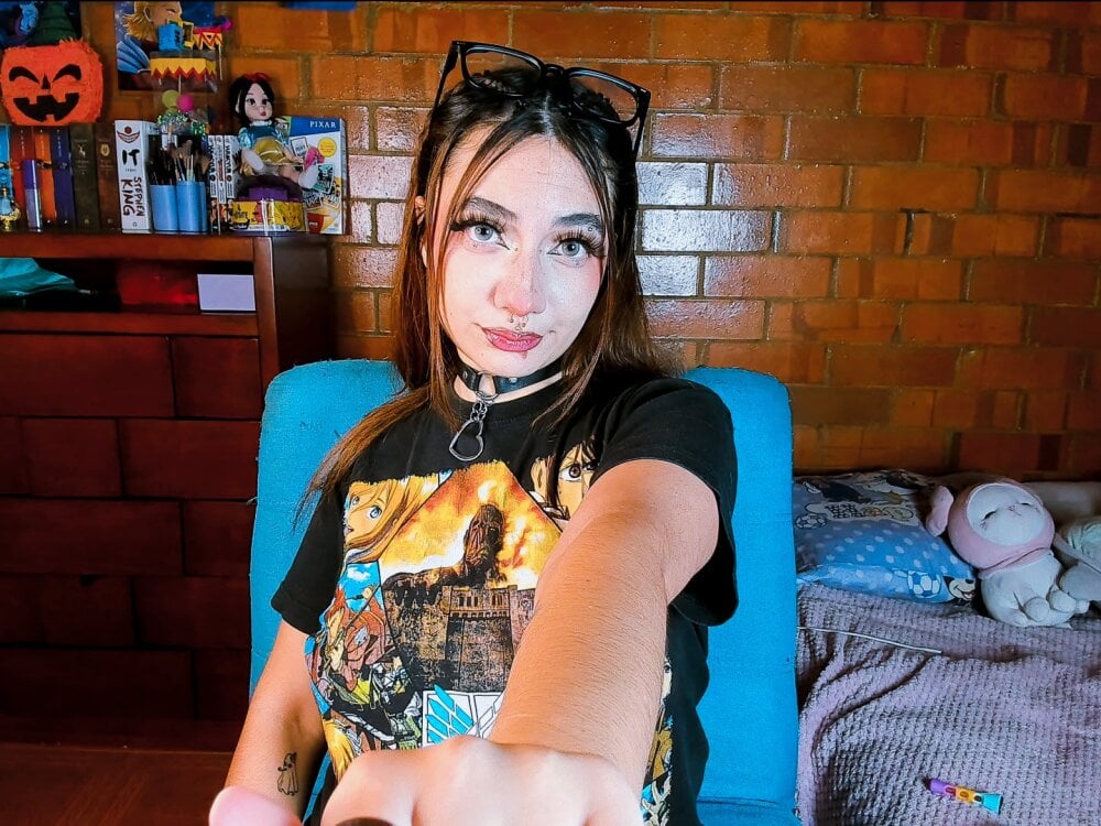 rudecam.live annycolin_ livesex profile in hairy cams