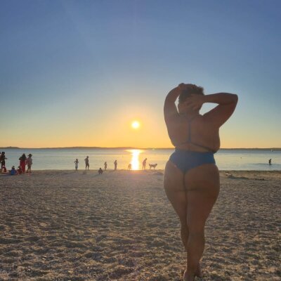 MissDlys971 Live Cam on StripChat and RICams