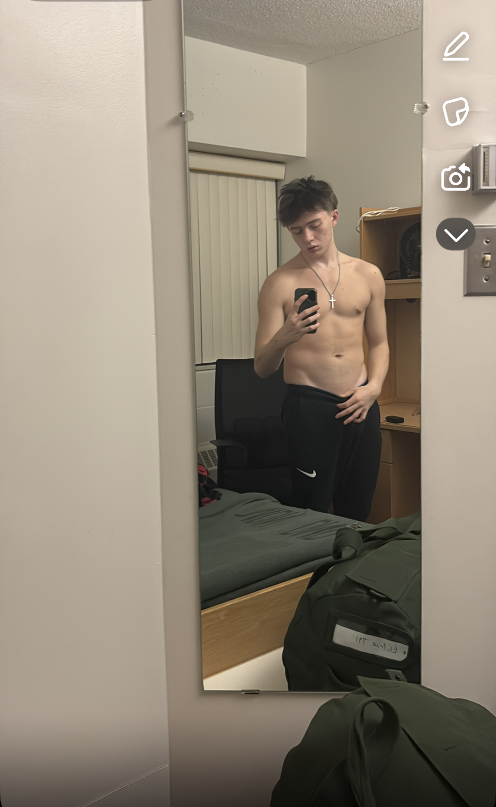 flammingboy's most recent online preview