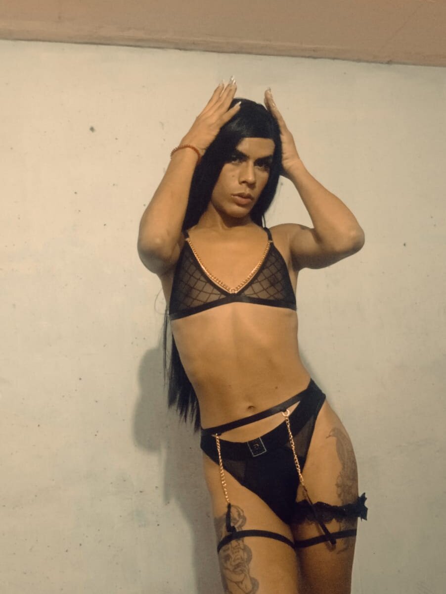 estefani_robles Offline XXX-Chat