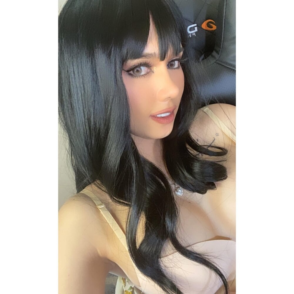 Salsalitavery Hot