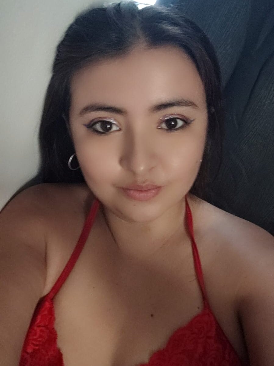 chatnmate.com xiomara_coqueta livesex profile in latin cams