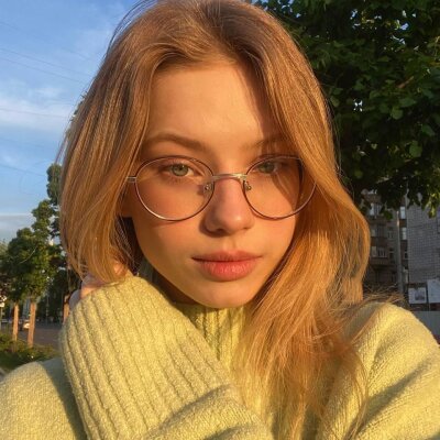 olivia_mellyoj 🔬 naked webcam chat